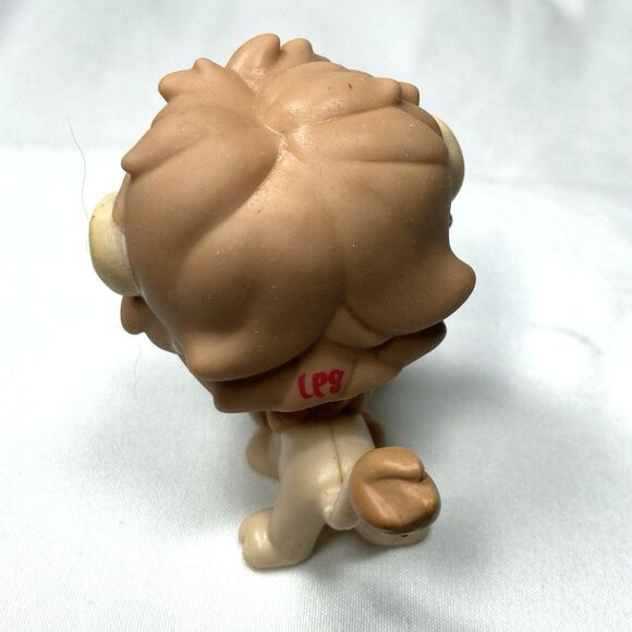 Littlest Pet Shop Lion #1112 Rare Hasbro Pets Around The World Collection 2009 - Picture 12 of 16
